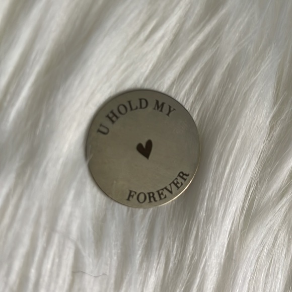 Origami Owl "U Hold My ❤️" Plate Large Locket - Picture 1 of 4